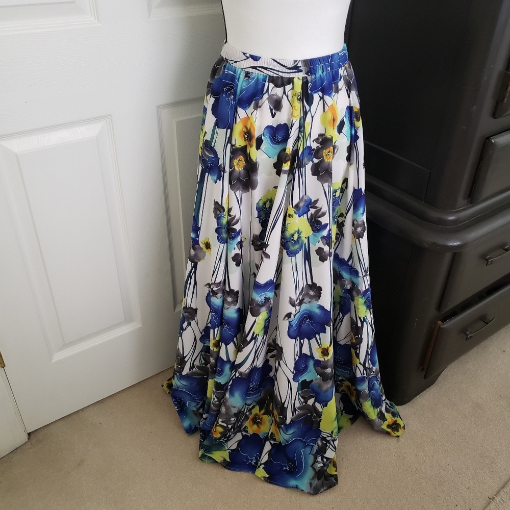 Cupio Maxi Skirt